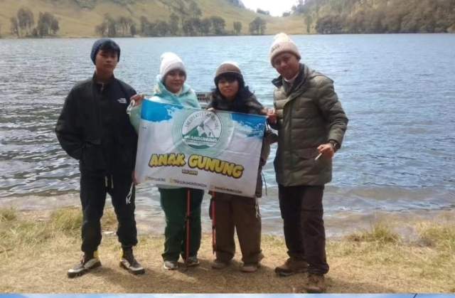 pendakian gunung semeru ranukumbolo
